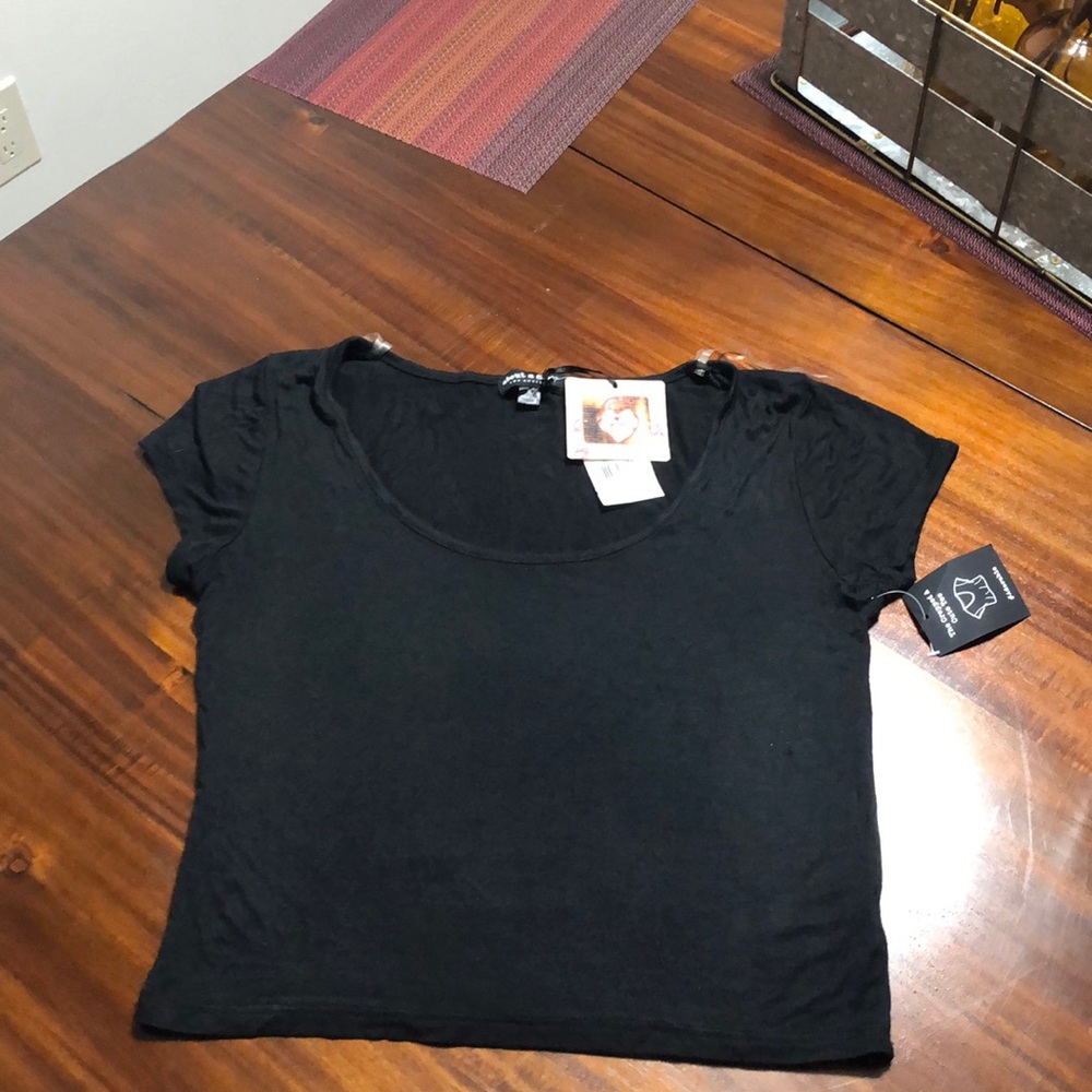 Basic crop top.